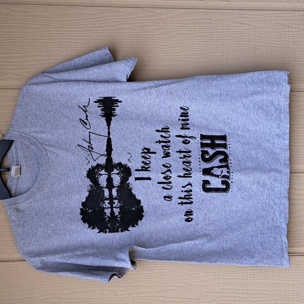 Johnny Cash Walk the Line t- shirt- Sz M